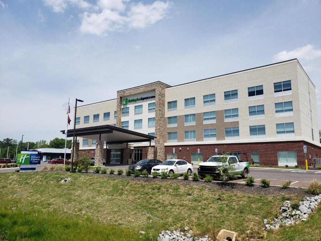 Holiday Inn Express & Suites Nashville North - Springfield an IHG Hotel Main image 1